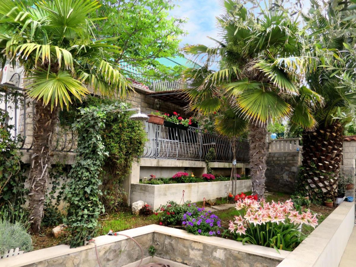 Holiday Home Garden - BRC650 Sumartin Exterior foto
